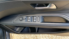 Peugeot 3008 1.5 BlueHDi Allure Premium 5dr EAT8 Diesel Estate